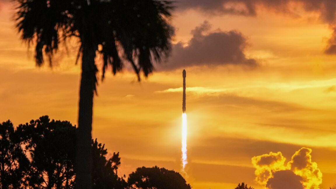 Rocket Report: Blue Origin Explosion Fallout, Impulse Space Raises $500M