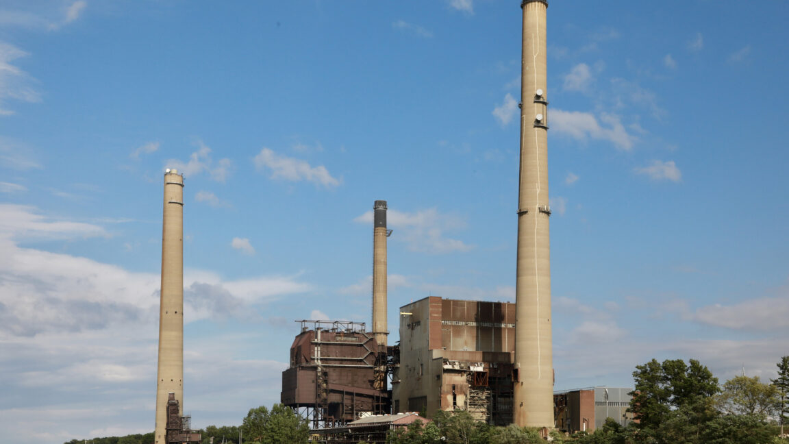 Trump Administration Makes Another Attempt to Revive US Coal Industry